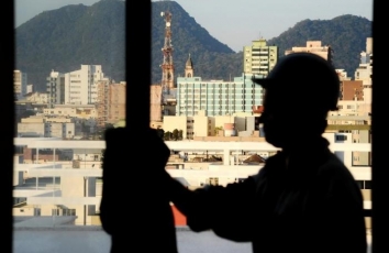 O que segura e o que puxa a retomada da economia